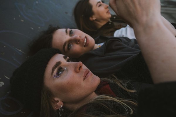 What are some foolproof ways to mix patterns effectively in one outfit?